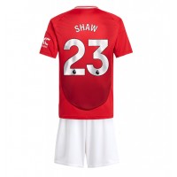 Manchester United Luke Shaw #23 Koti Peliasu Lasten 2024-25 Lyhythihainen (+ Lyhyet housut)